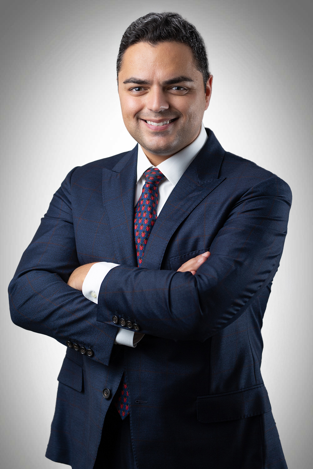 Photo of Neurosurgeon Gary Kocharian